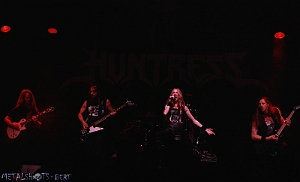 Huntress_0023
