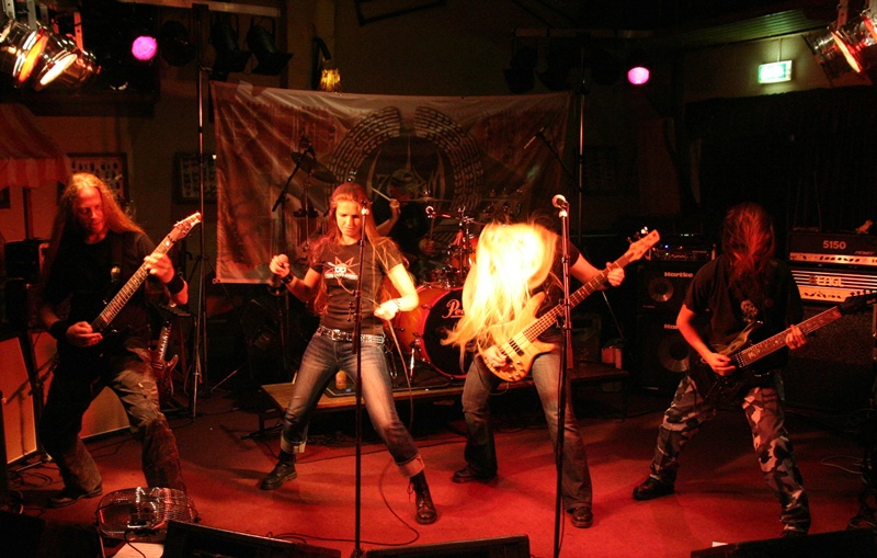 Metalnight_0045.jpg