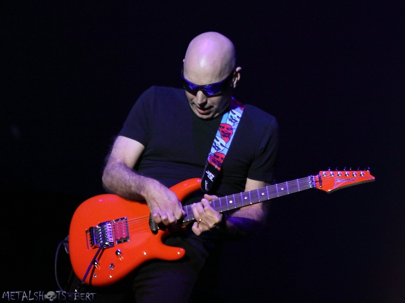 Satriani_0050.jpg