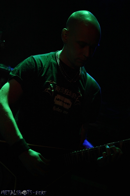 Shining_0080.jpg