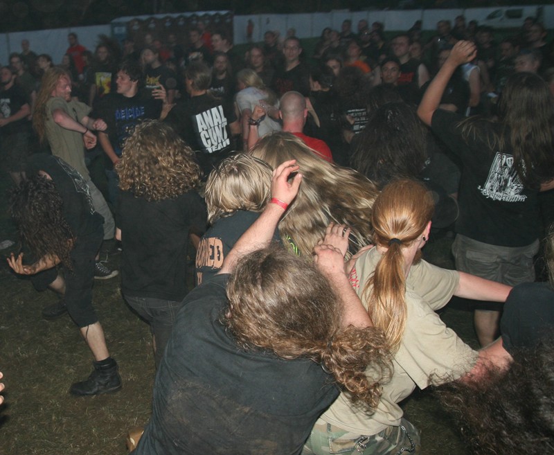 DeathFeast0093.jpg