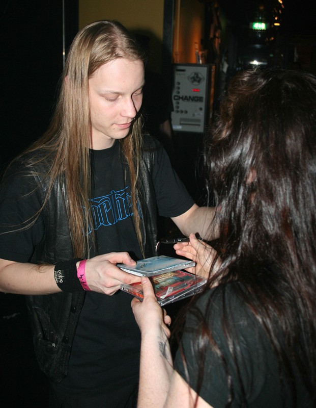 NoMercy_0154.jpg
