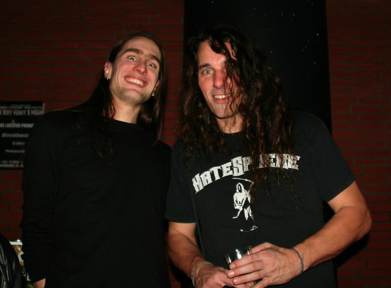 DarkXmas_0132.jpg