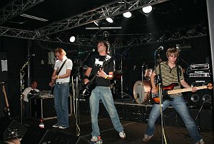 2006-07-15_ShredTheSpeakers_Groningen