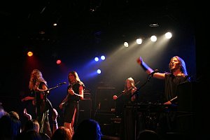 2006-10-27_Korpiklaani_Groningen