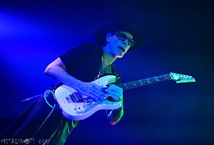 SteveVai_0027