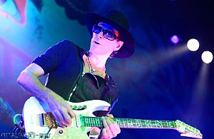 SteveVai_0039