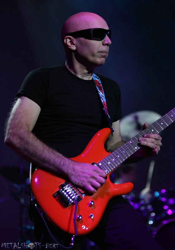 Satriani_0034.jpg