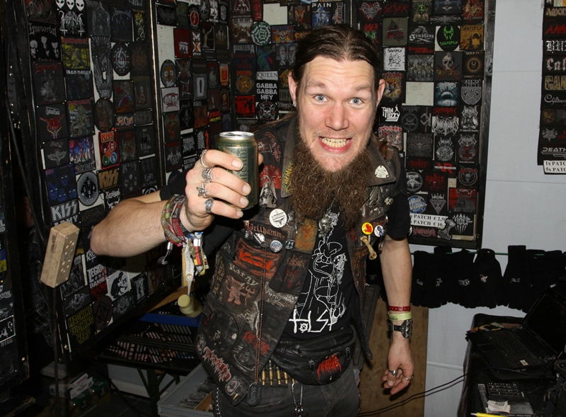 Blacktroll_0085.jpg